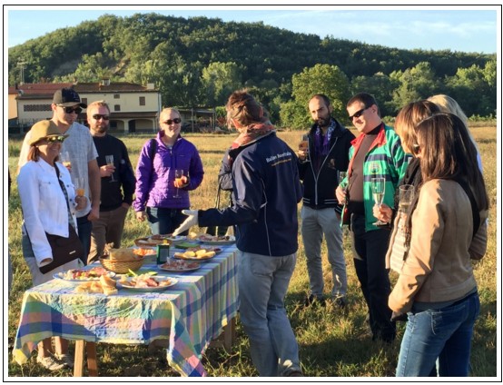 Breakfast Ballooning in the take off