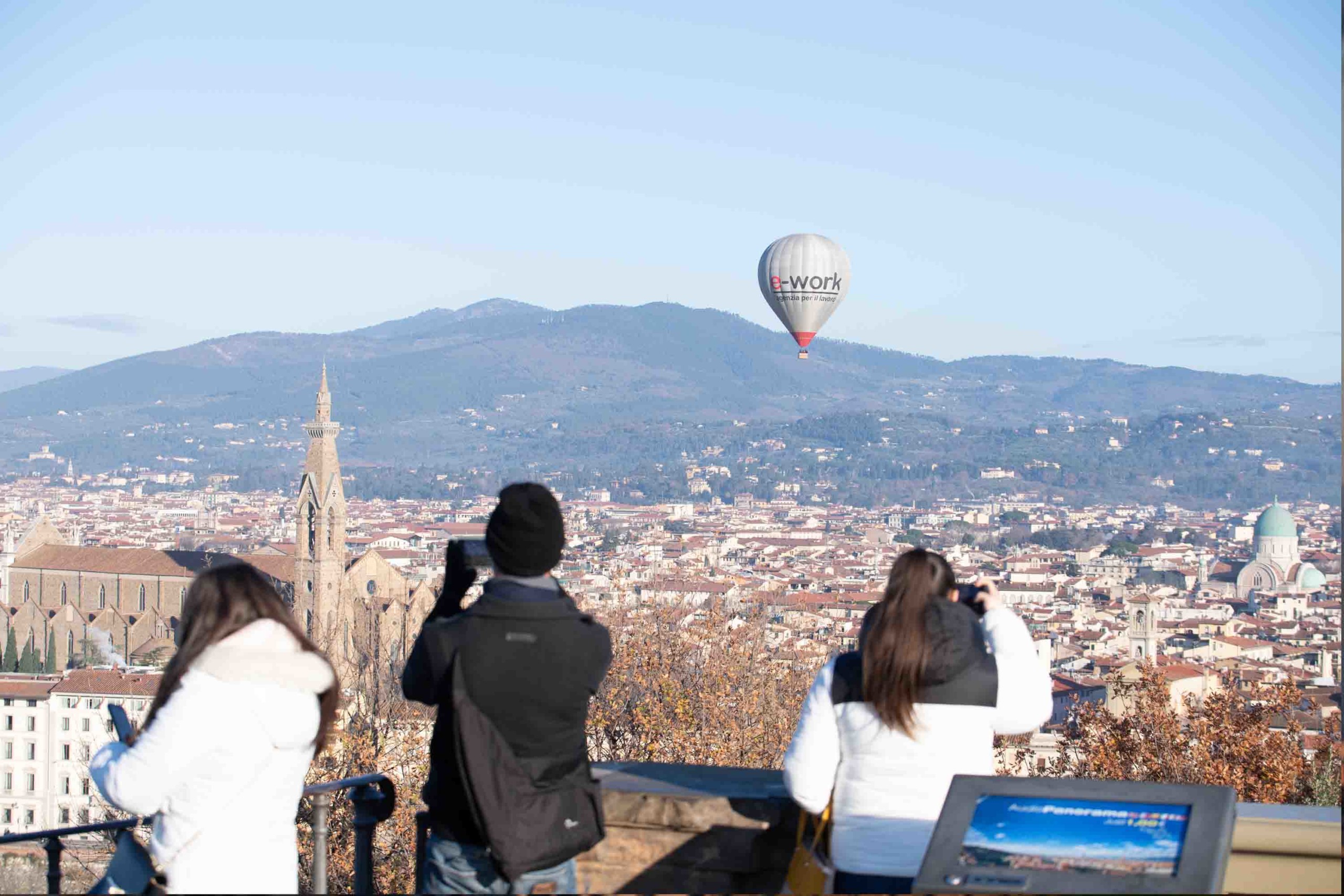 Ballooning in Florence, View of the city, 